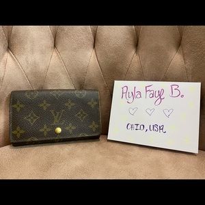 ✨ SOLD ✨ November 1992 Porte Monnaie Billet Tresor bifold wallet